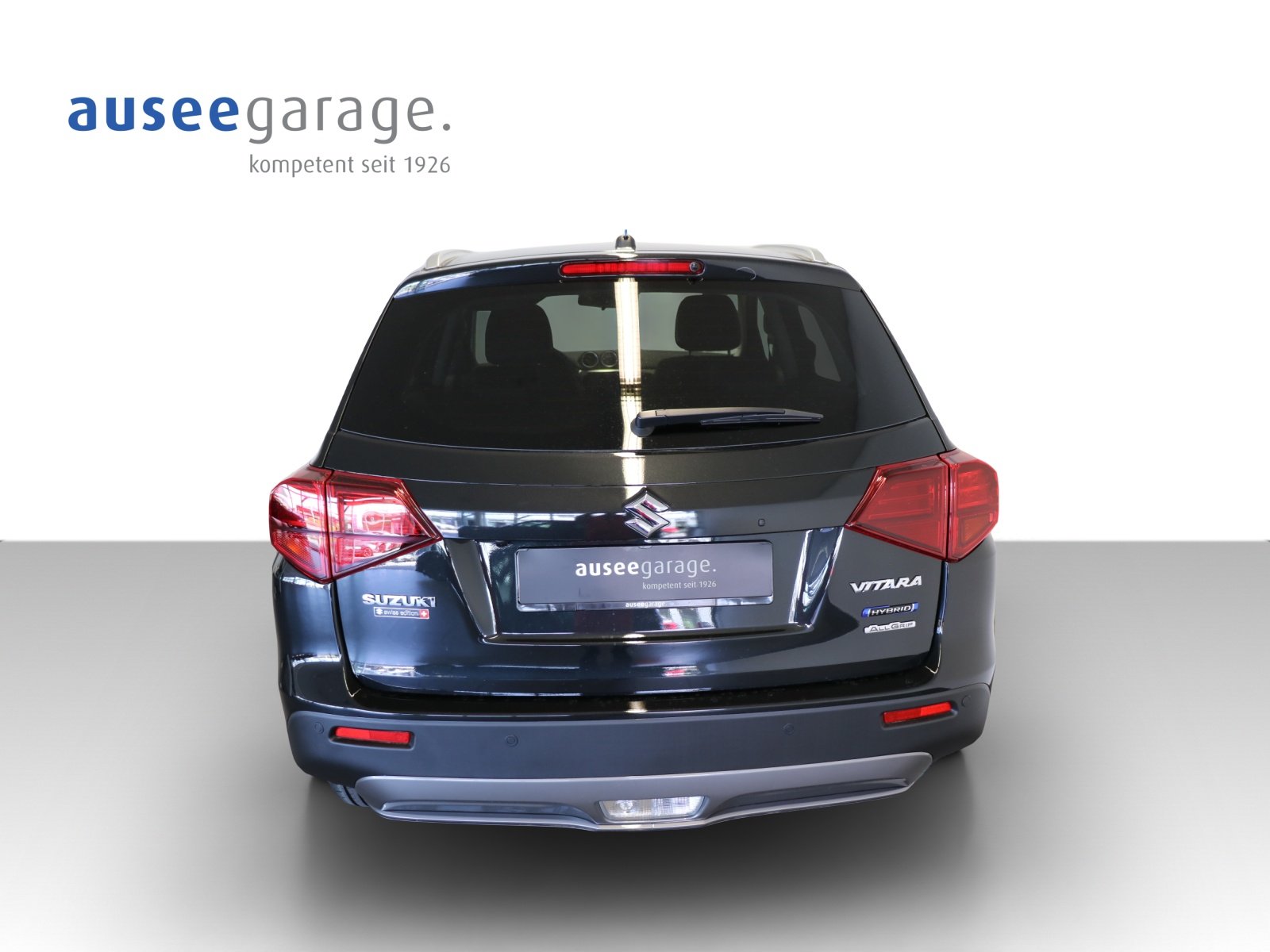 SUZUKI Vitara 1.5B Compact Top Hybrid 4x4, Full-Hybrid Petrol/Electric, Second hand / Used, Automatic - 4
