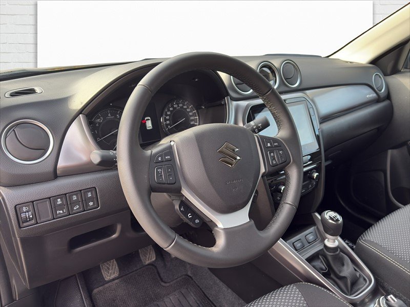SUZUKI Vitara 1.4 T Compact+ Hybrid 4x4, Benzin, Occasion / Gebraucht, Handschaltung - 6