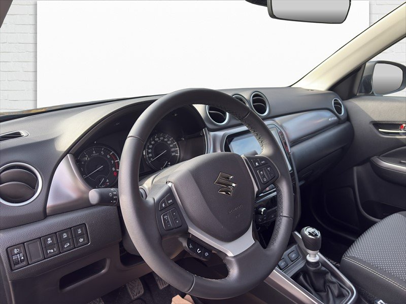SUZUKI Vitara 1.4 T Compact+ Hybrid 4x4, Benzin, Occasion / Gebraucht, Handschaltung - 6