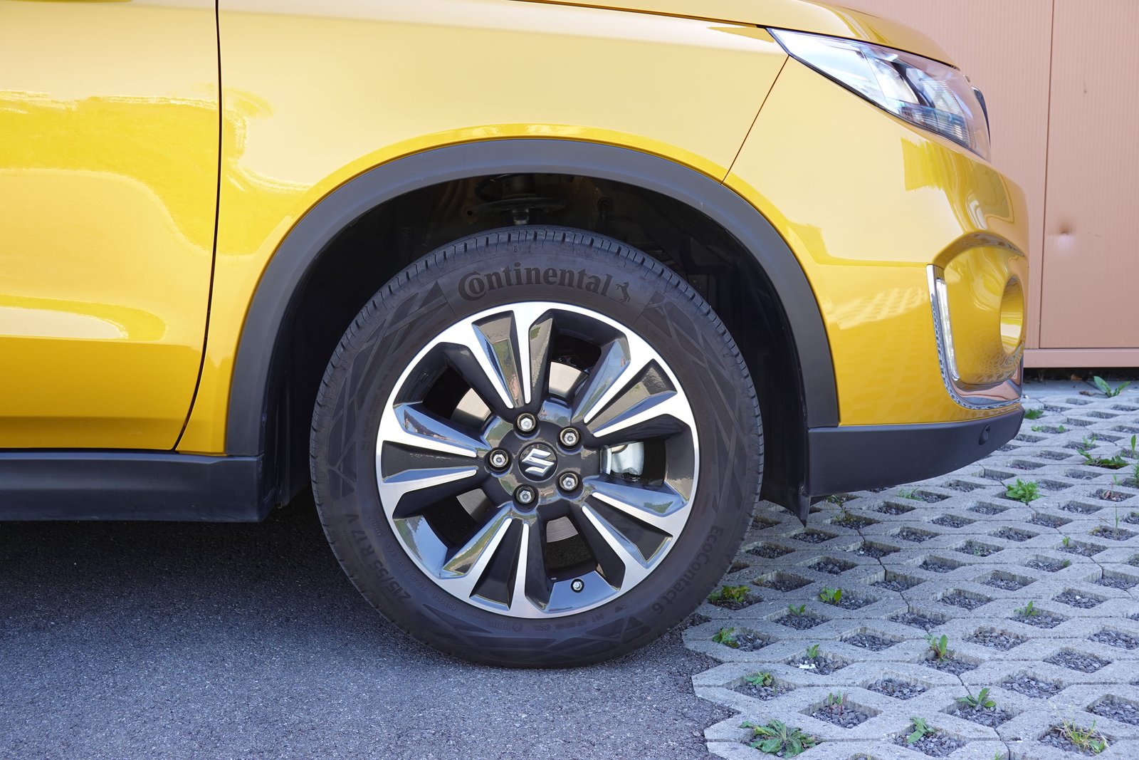 SUZUKI Vitara 1.5 Hybrid Edition 35 Top 4x4 AGS - Toit Ouvr, Hybride Intégral Essence/Électricité, Occasion / Utilisé, Automatique - 5