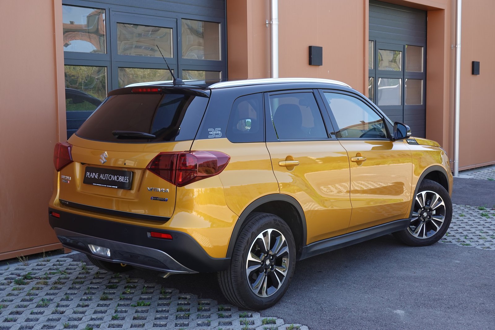 SUZUKI Vitara 1.5 Hybrid Edition 35 Top 4x4 AGS - Toit Ouvr, Hybride Intégral Essence/Électricité, Occasion / Utilisé, Automatique - 7