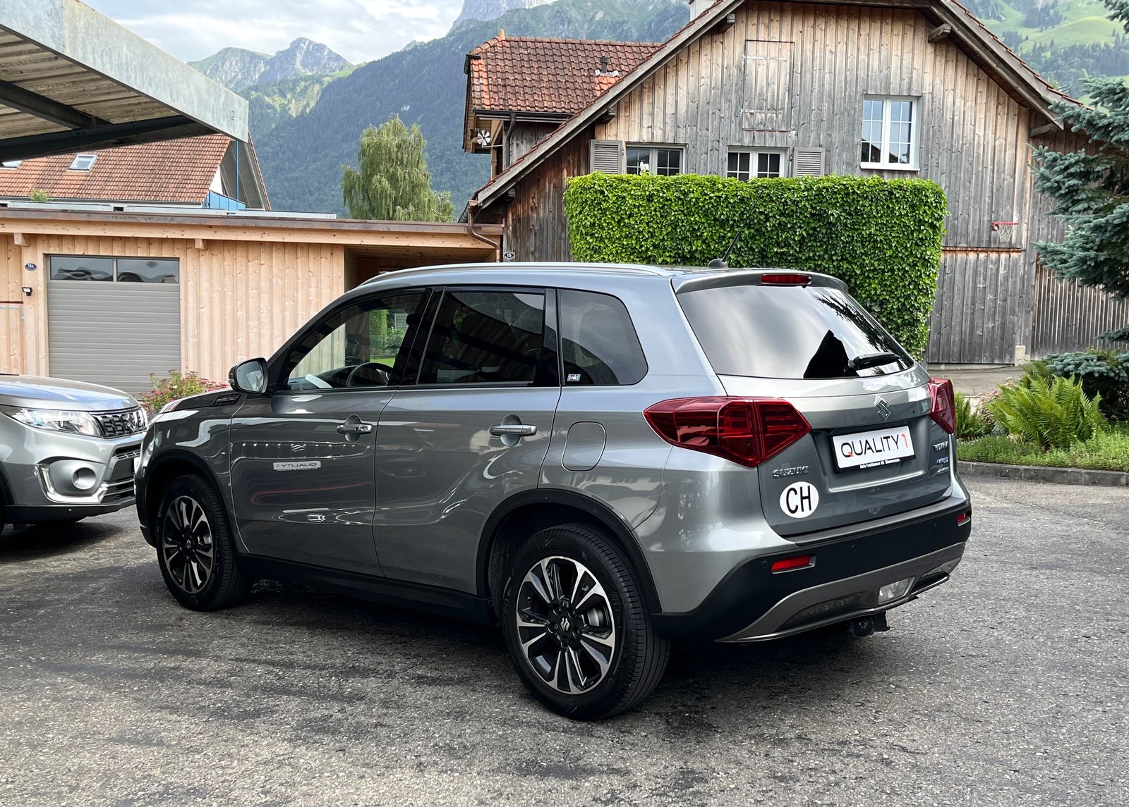 SUZUKI Vitara 1.4 Boosterjet Compact Top Hybrid, Voll-Hybrid Benzin/Elektro, Occasion / Gebraucht, Handschaltung - 5
