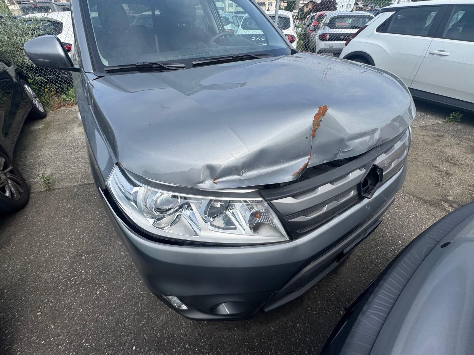 SUZUKI Vitara 1.6 Compact+, Petrol, Second hand / Used, Manual - 3