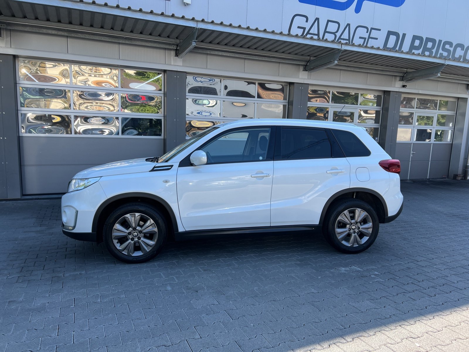SUZUKI Vitara 1.4 Boosterjet Compact Top Automatic, Petrol, Second hand / Used, Automatic - 2