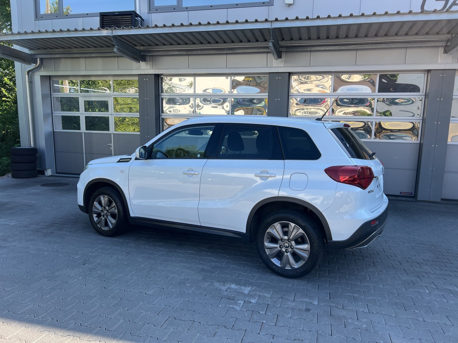 SUZUKI Vitara 1.4 Boosterjet Compact Top Automatic, Petrol, Second hand / Used, Automatic - 3