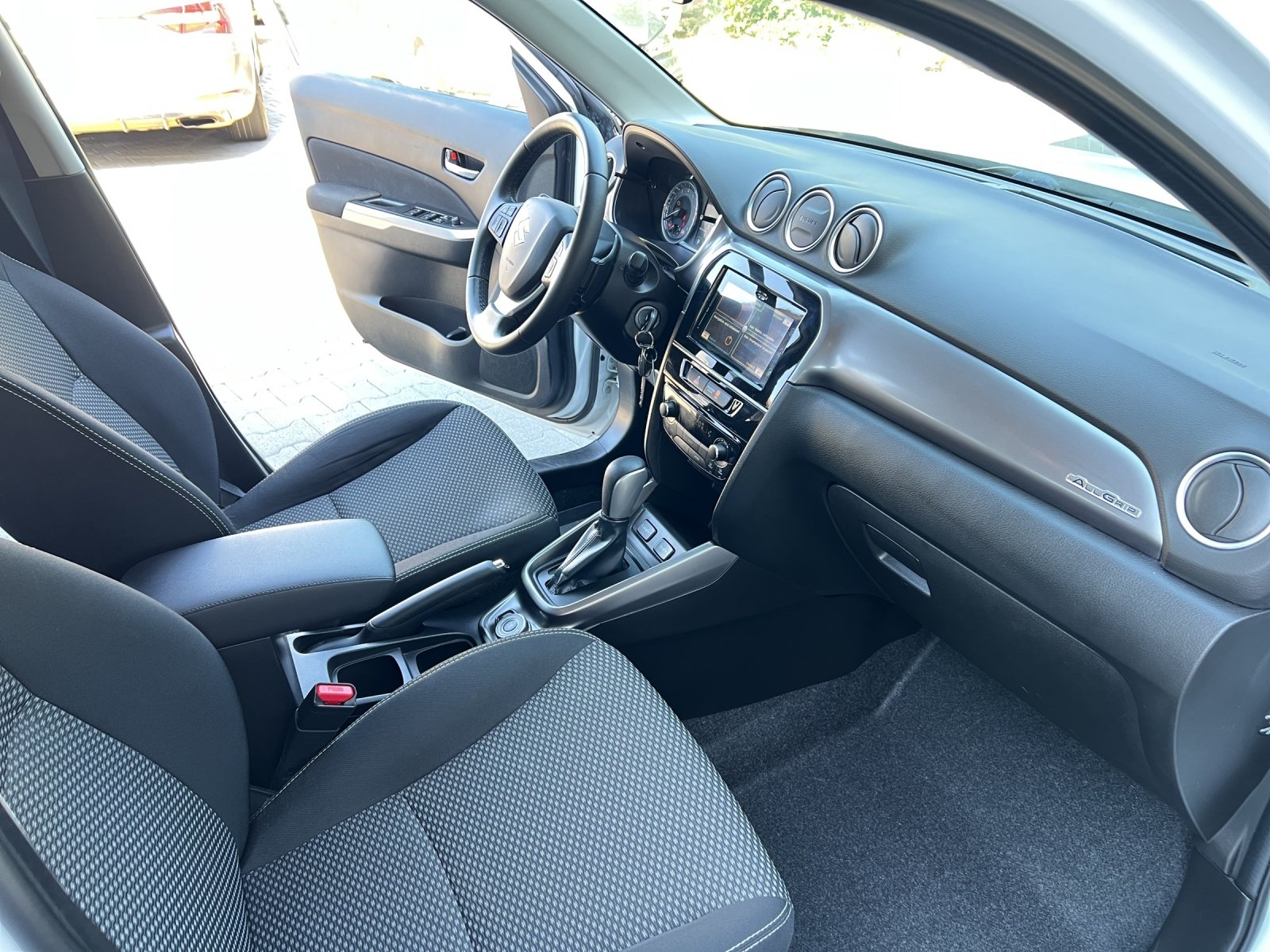 SUZUKI Vitara 1.4 Boosterjet Compact Top Automatic, Petrol, Second hand / Used, Automatic - 7