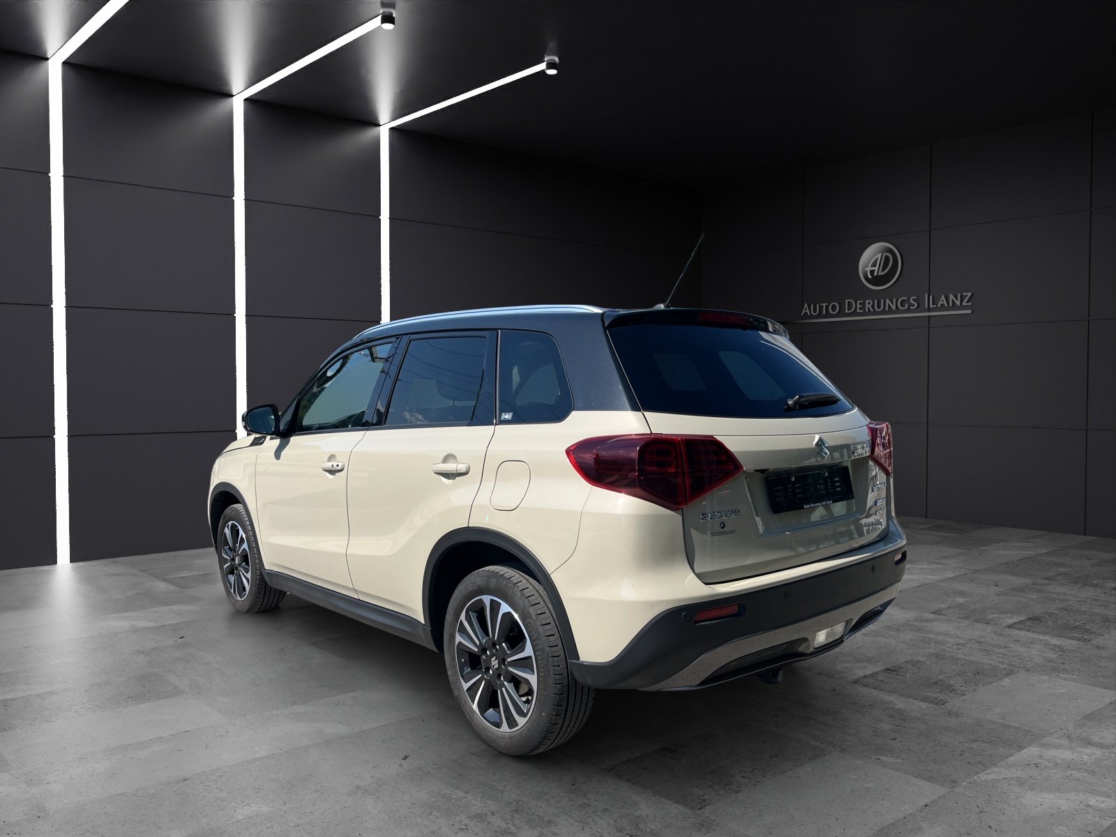 SUZUKI Vitara 1.4 T Compact Top Hybrid 4x4, Hybride Leggero Benzina/Elettrica, Occasioni / Usate, Automatico - 2