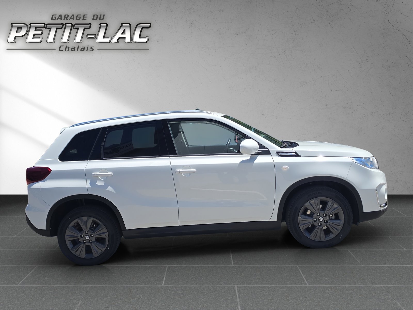 SUZUKI Vitara 1.4 Boosterjet Compact + Automatic, Essence, Occasion / Utilisé, Automatique - 3