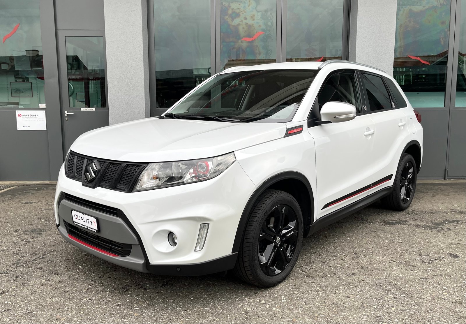 SUZUKI Vitara 1.4 Boosterjet Sergio Cellano Top, Benzin, Occasion / Gebraucht, Handschaltung - 3