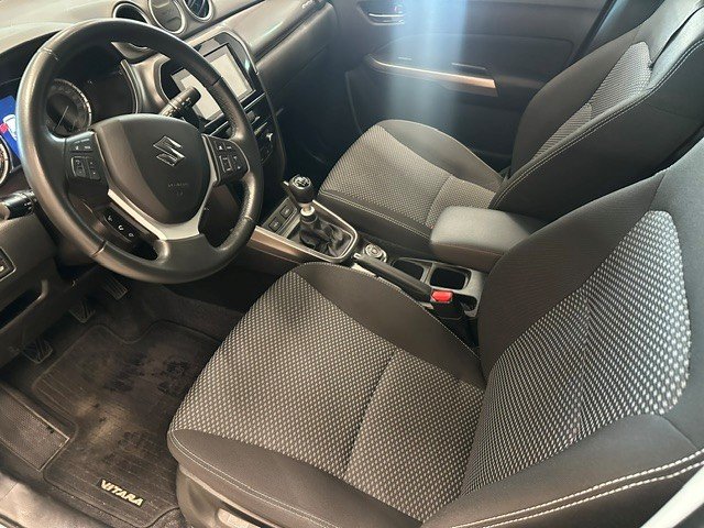 SUZUKI Vitara 1.4 T Compact+ Hybrid 4x4, Mild-Hybrid Benzin/Elektro, Occasion / Gebraucht, Handschaltung - 6