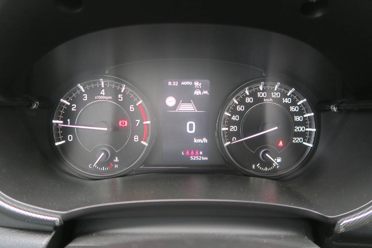 SUZUKI Vitara 1.4 T Compact Top Hybrid 4x4, Mild-Hybrid Benzin/Elektro, Occasion / Gebraucht, Handschaltung - 7