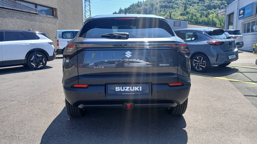 SUZUKI e Vitara Sakura Top 4x4, Elettrica, Occasioni / Usate, Automatico - 7