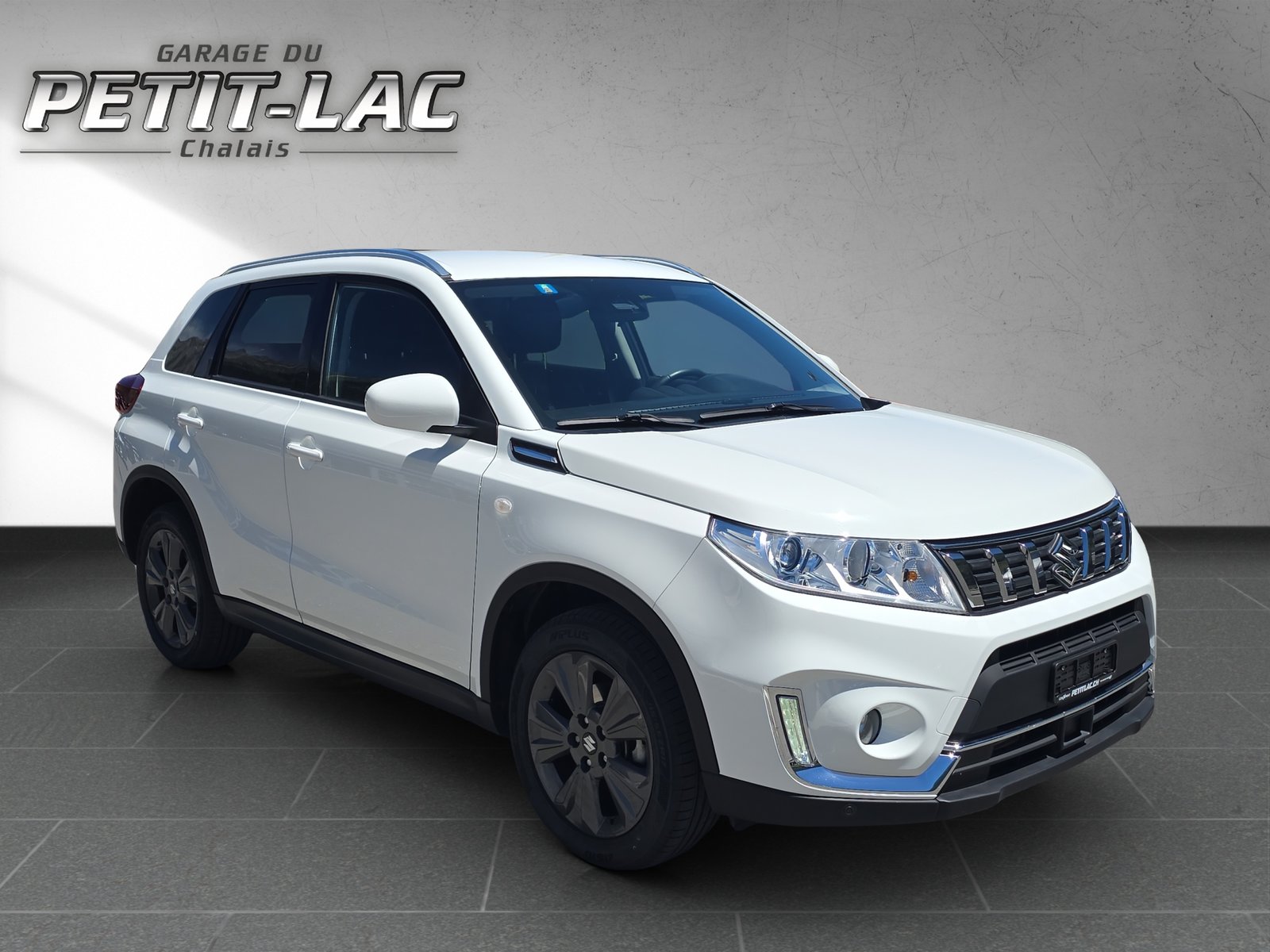 SUZUKI Vitara 1.4 Boosterjet Compact + Automatic