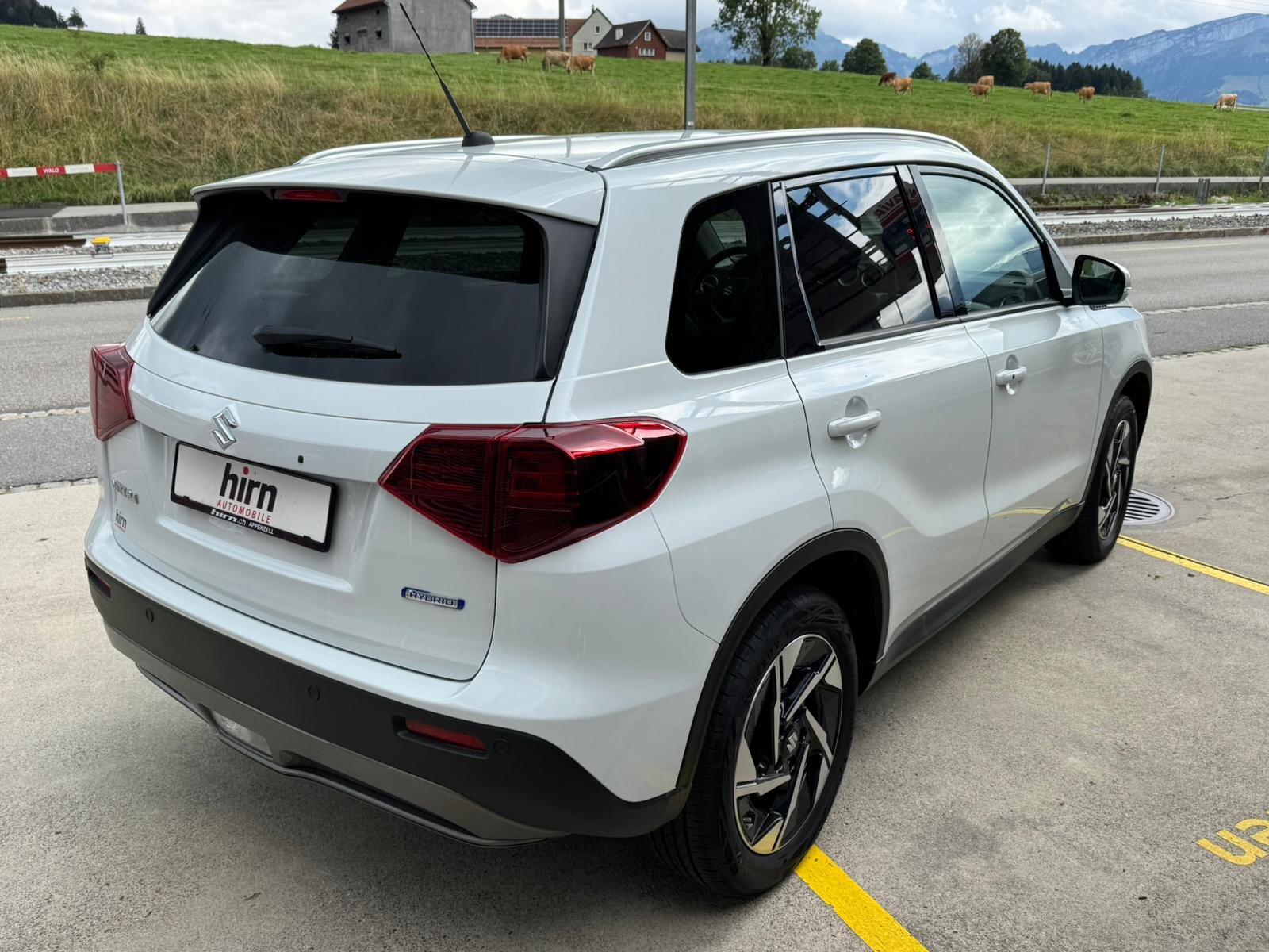 SUZUKI Vitara 1.4 T Compact+ Hybrid 4x4, Hybride Léger Essence/Électricité, Occasion / Utilisé, Manuelle - 3