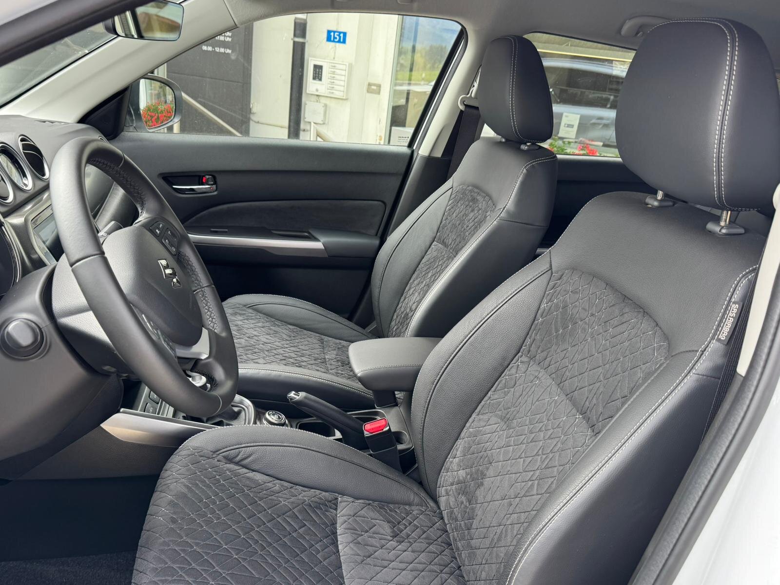 SUZUKI Vitara 1.4 T Compact+ Hybrid 4x4, Hybride Léger Essence/Électricité, Occasion / Utilisé, Manuelle - 6
