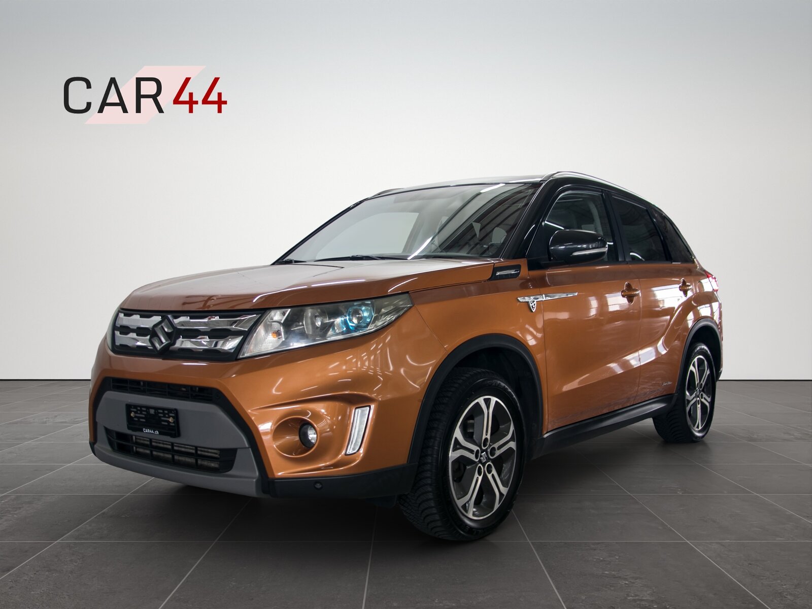 SUZUKI Vitara 1.6 TD Sergio Cellano Top