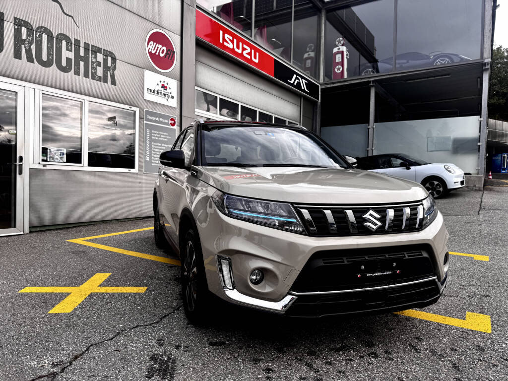 SUZUKI Vitara 1.4 T Compact Top Hybrid 4x4, Mild-Hybrid Petrol/Electric, Second hand / Used, Automatic - 2