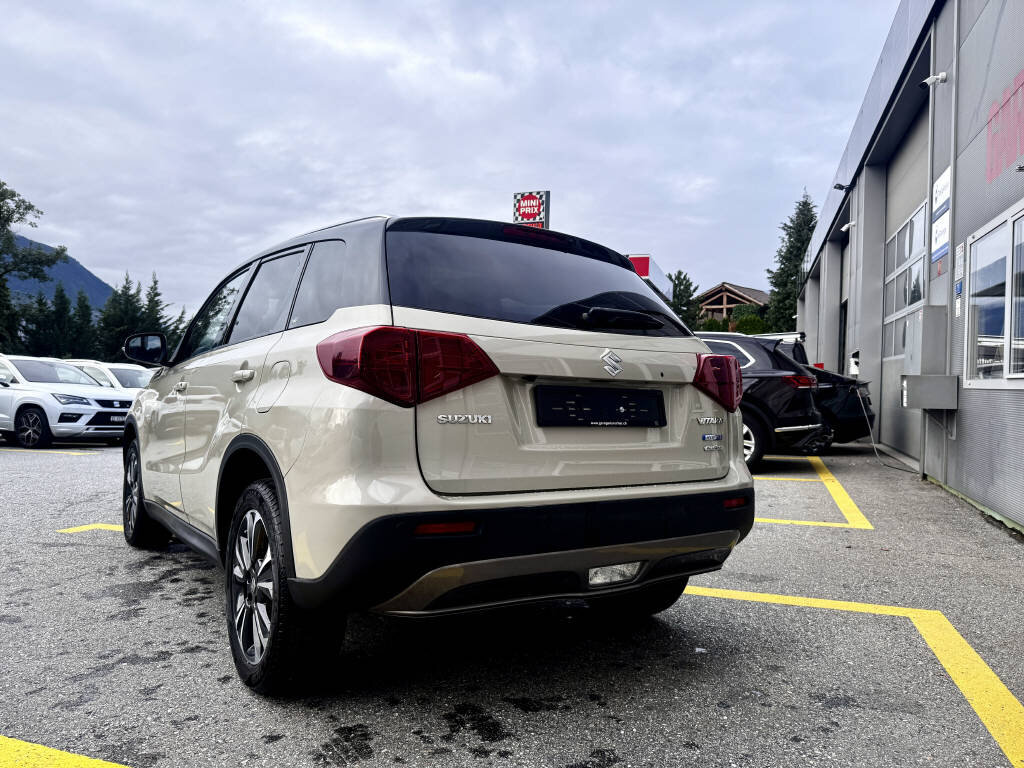 SUZUKI Vitara 1.4 T Compact Top Hybrid 4x4, Mild-Hybrid Petrol/Electric, Second hand / Used, Automatic - 4