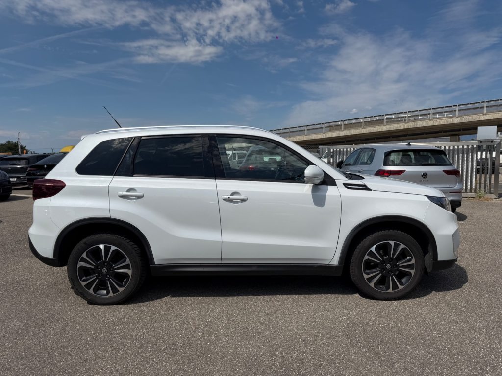 SUZUKI VITARA 1.5 Compact+ Hybrid 4x4, Full-Hybrid Petrol/Electric, Second hand / Used, Automatic - 7