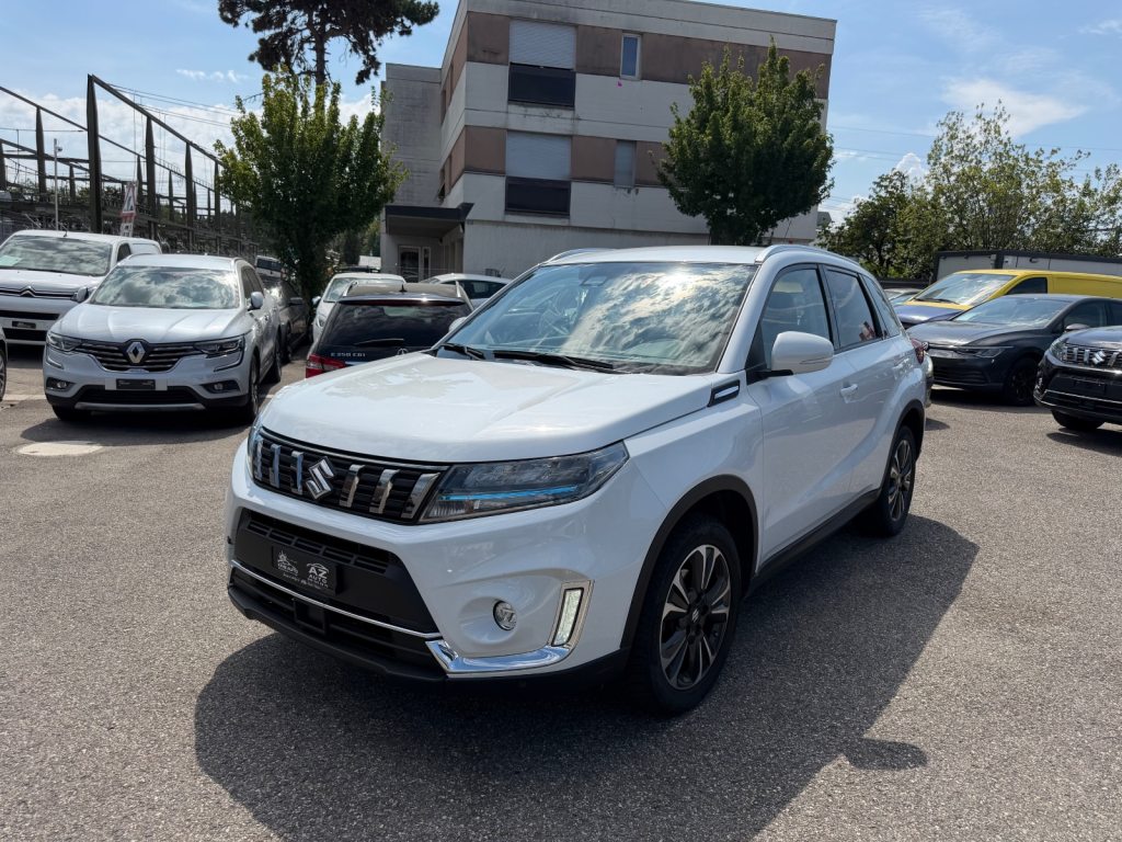 SUZUKI VITARA 1.5 Compact+ Hybrid 4x4, Full-Hybrid Petrol/Electric, Second hand / Used, Automatic - 2
