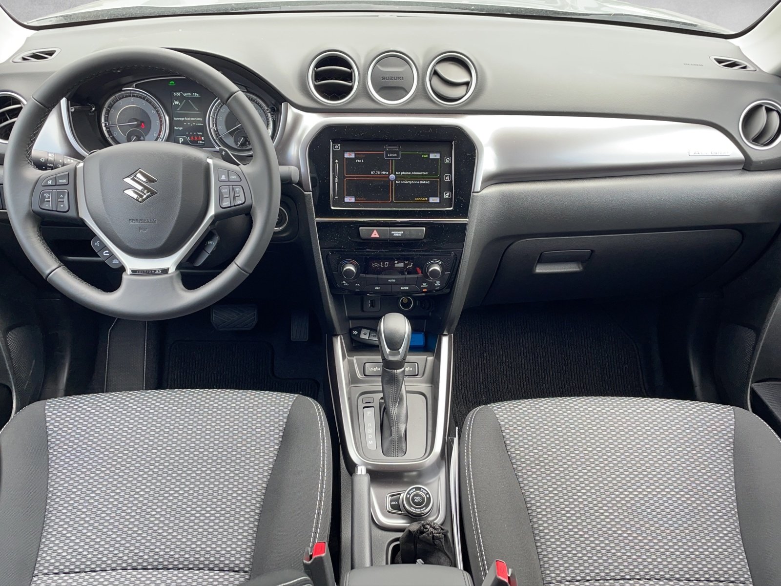 SUZUKI Vitara 1.5 Hybrid Edition 35 4, Essence, Voiture de démonstration, Automatique - 4