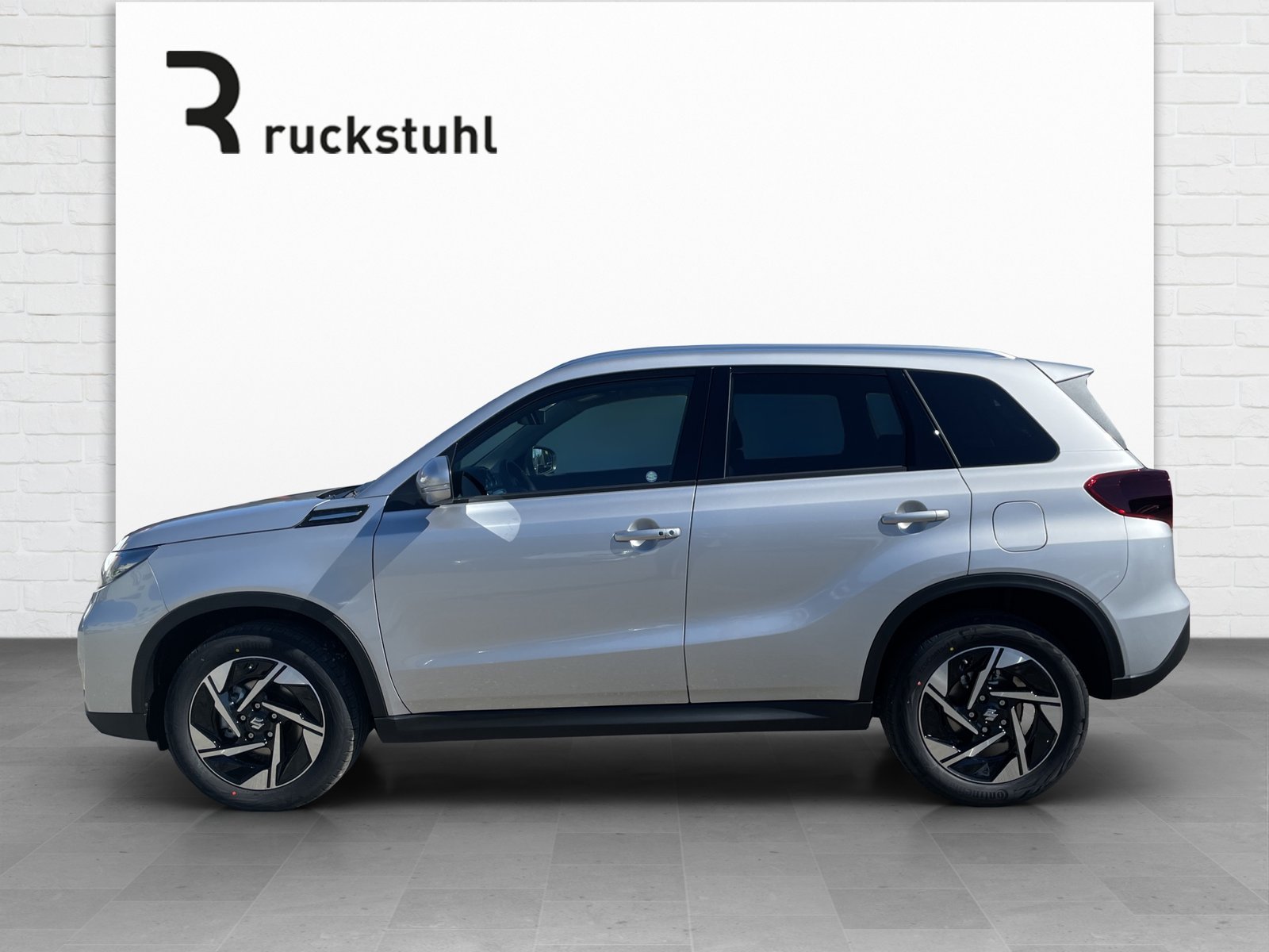 SUZUKI Vitara 1.5 Compact Top Hybrid 4x4, Hybride Integrale Benzina/Elettrica, Auto dimostrativa, Automatico - 3