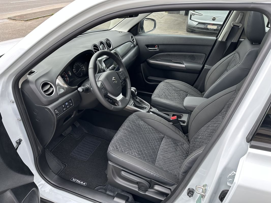 SUZUKI Vitara 1.5 Compact Top Hybrid 4x4, Voll-Hybrid Benzin/Elektro, Vorführwagen, Automatik - 2