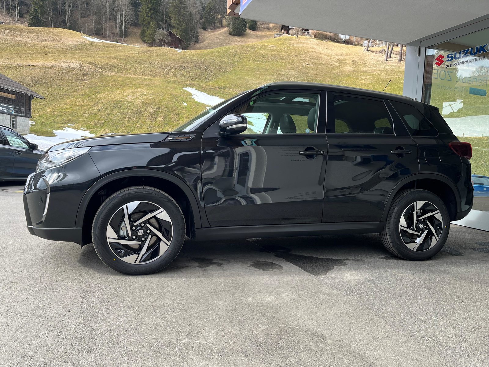 SUZUKI Vitara 1.5 Compact Top Hybrid 4x4, Voll-Hybrid Benzin/Elektro, Vorführwagen, Automatik - 3