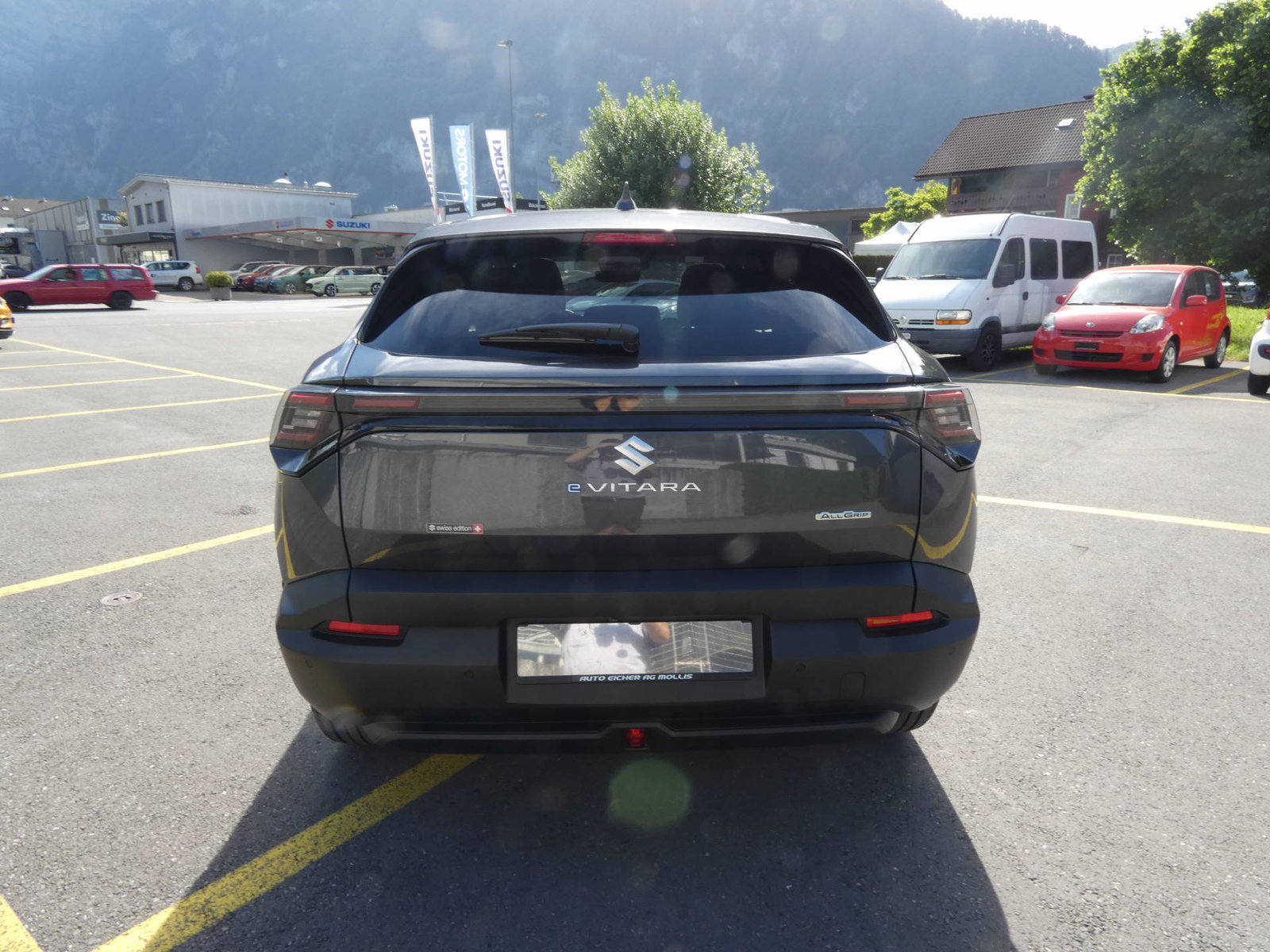 SUZUKI e Vitara Sakura Top 4x4, Elektro, Vorführwagen, Automatik - 5