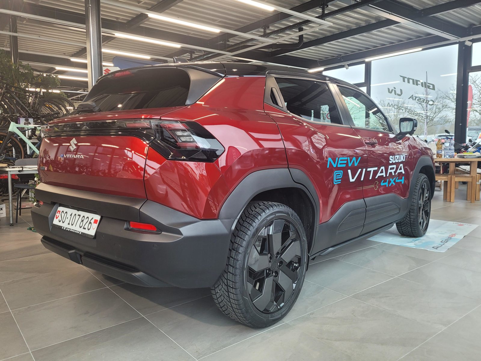 SUZUKI e Vitara Compact Top, Elektro, Vorführwagen, Automatik - 3