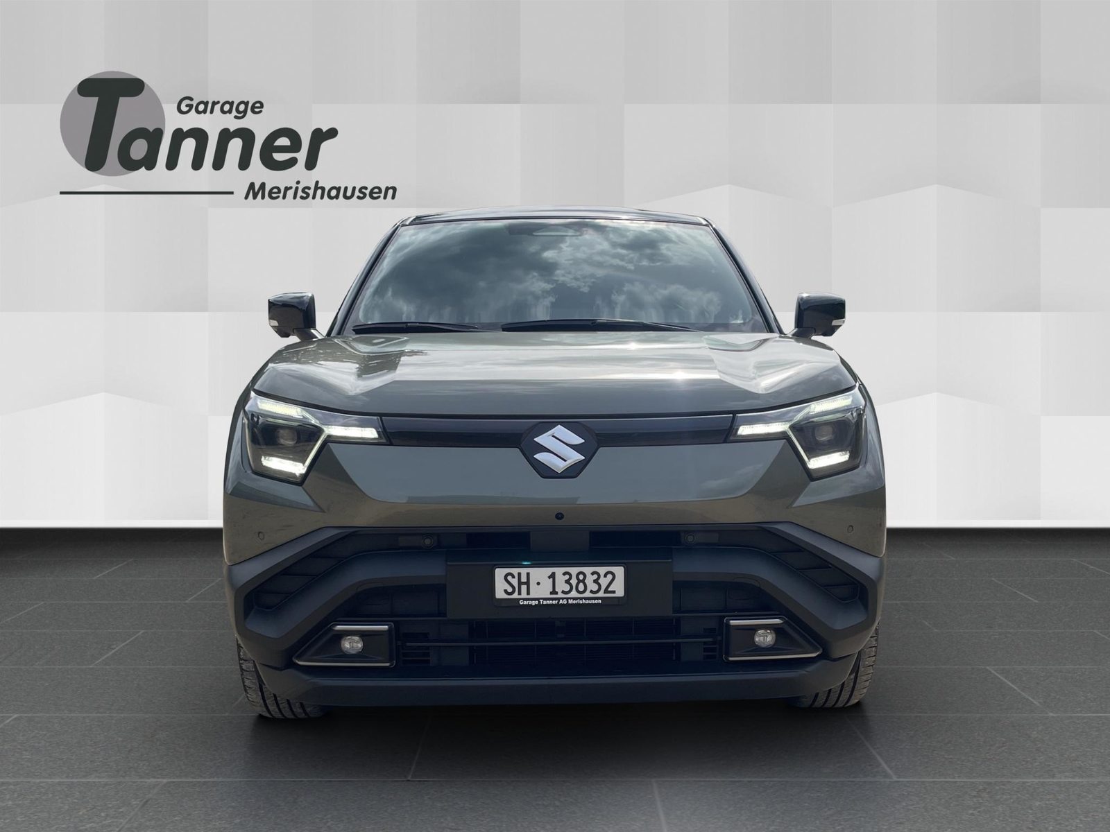 SUZUKI e Vitara Compact Top 4x4, Électrique, Voiture de démonstration, Automatique - 5