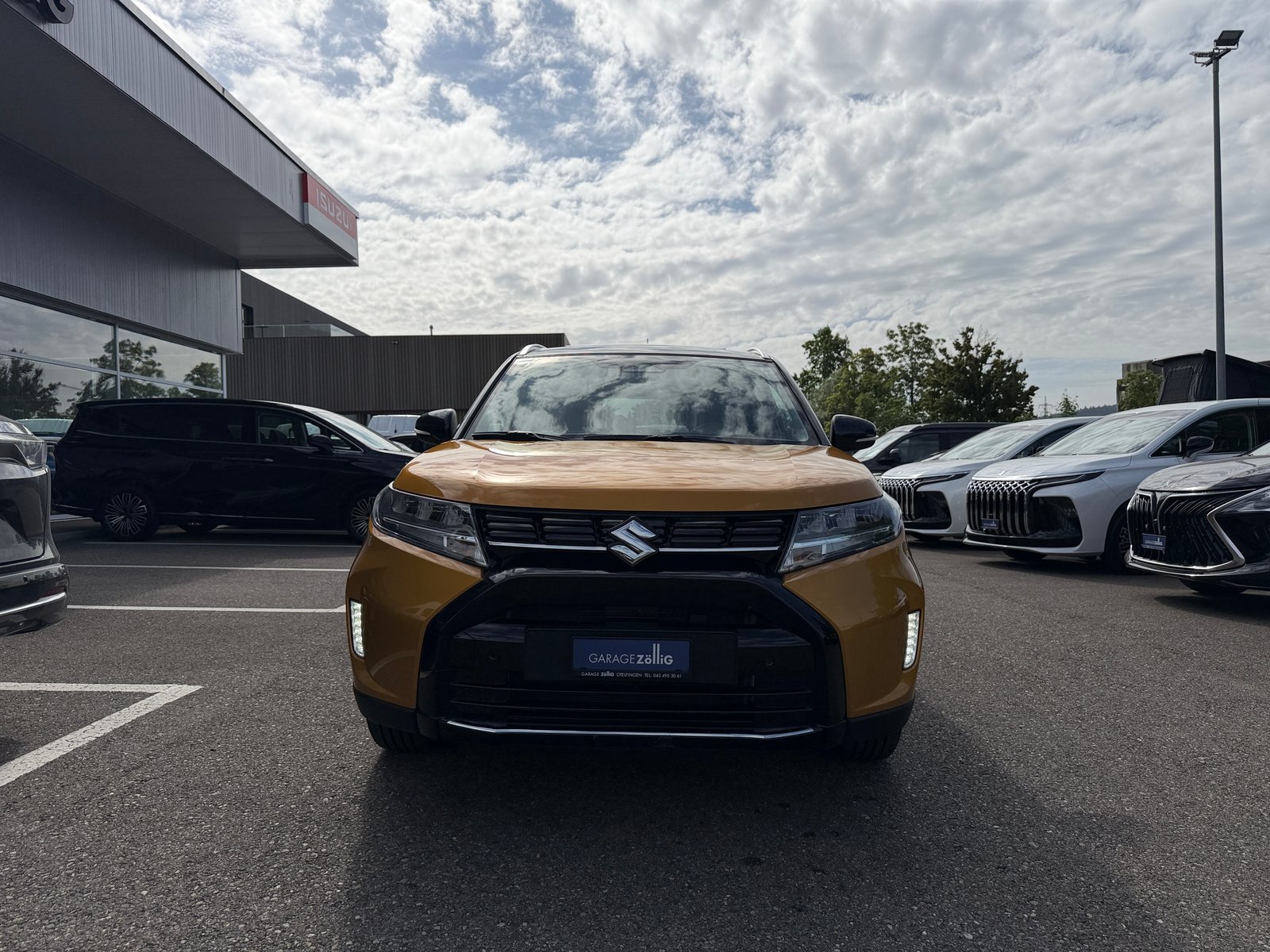SUZUKI Vitara 1.5 Hybrid Compact Top 4x4 AGS, Full-Hybrid Petrol/Electric, Ex-demonstrator, Automatic - 3