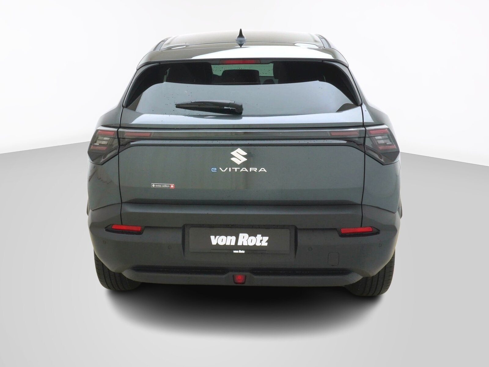 SUZUKI e Vitara Compact Top 4x4, Electric, Ex-demonstrator, Automatic - 3