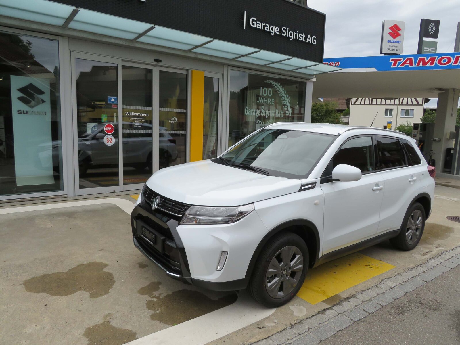 SUZUKI Vitara 1.4 T Compact+ Hybrid 4x4, Hybride Léger Essence/Électricité, Voiture de démonstration, Automatique - 2
