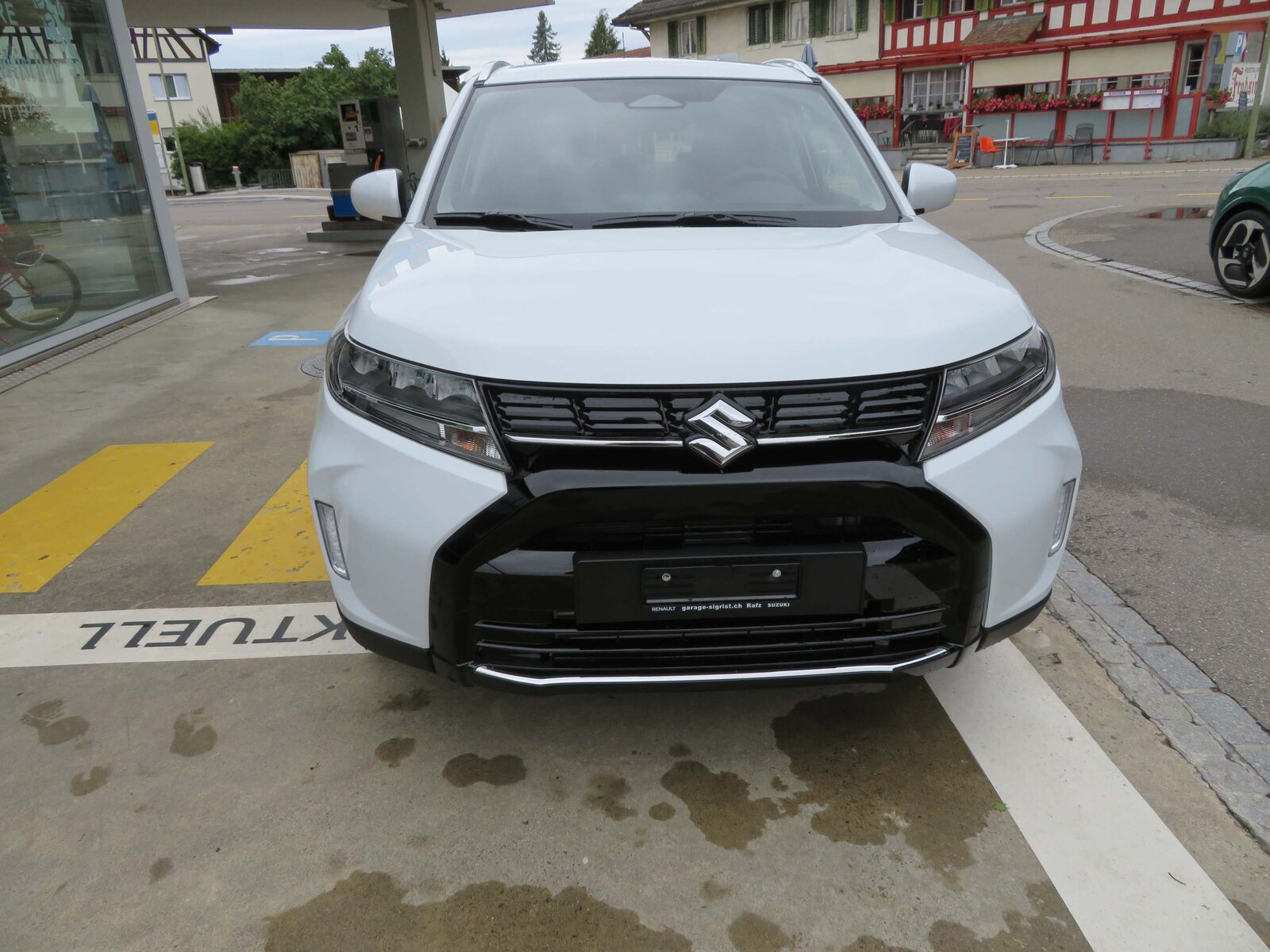 SUZUKI Vitara 1.4 T Compact+ Hybrid 4x4, Hybride Léger Essence/Électricité, Voiture de démonstration, Automatique - 3