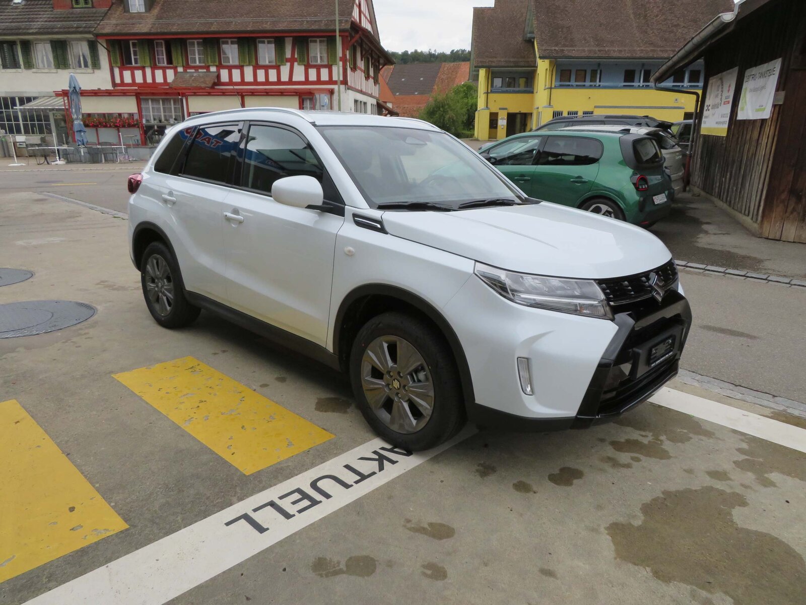 SUZUKI Vitara 1.4 T Compact+ Hybrid 4x4, Hybride Léger Essence/Électricité, Voiture de démonstration, Automatique - 4