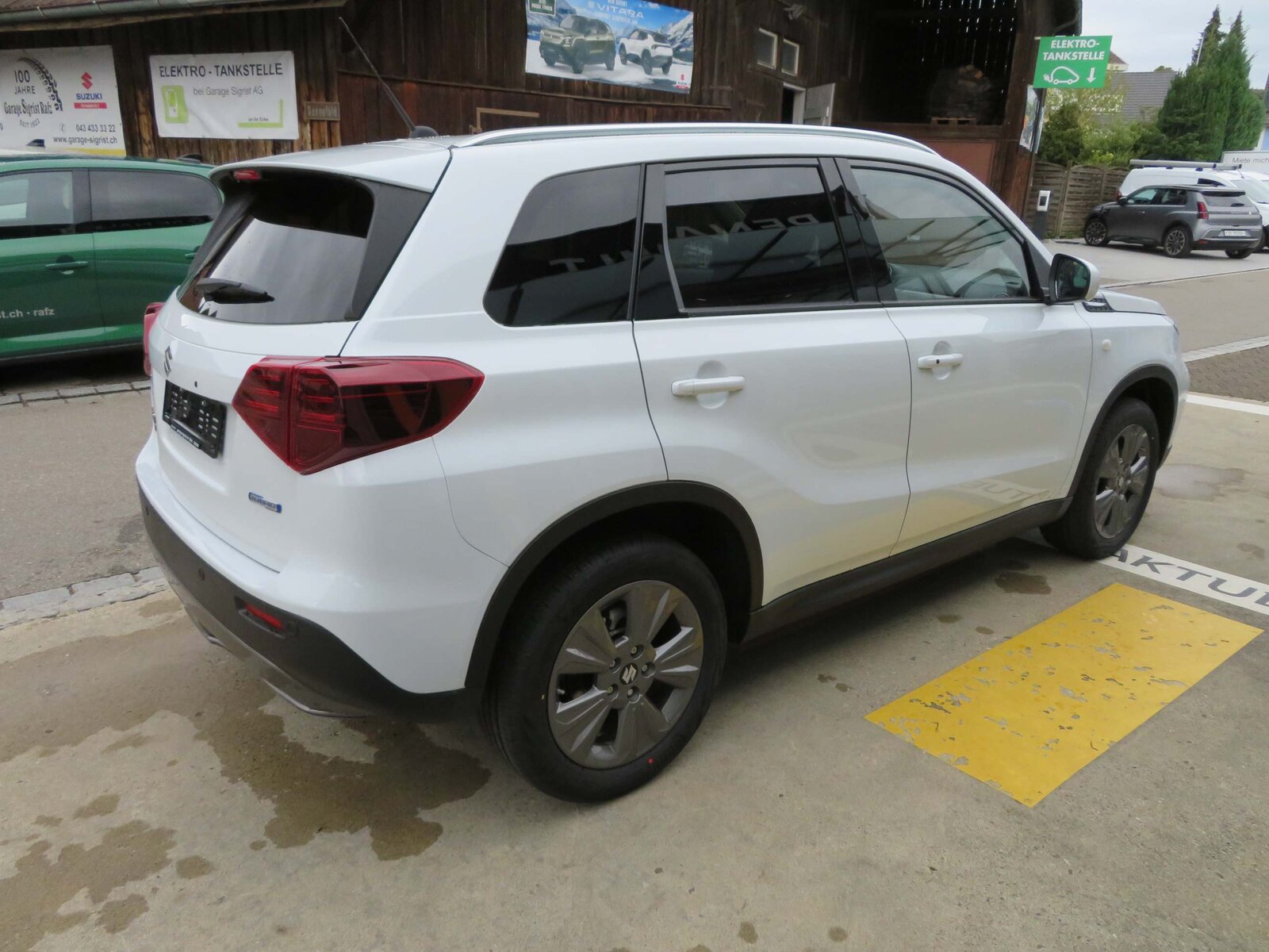 SUZUKI Vitara 1.4 T Compact+ Hybrid 4x4, Hybride Léger Essence/Électricité, Voiture de démonstration, Automatique - 6