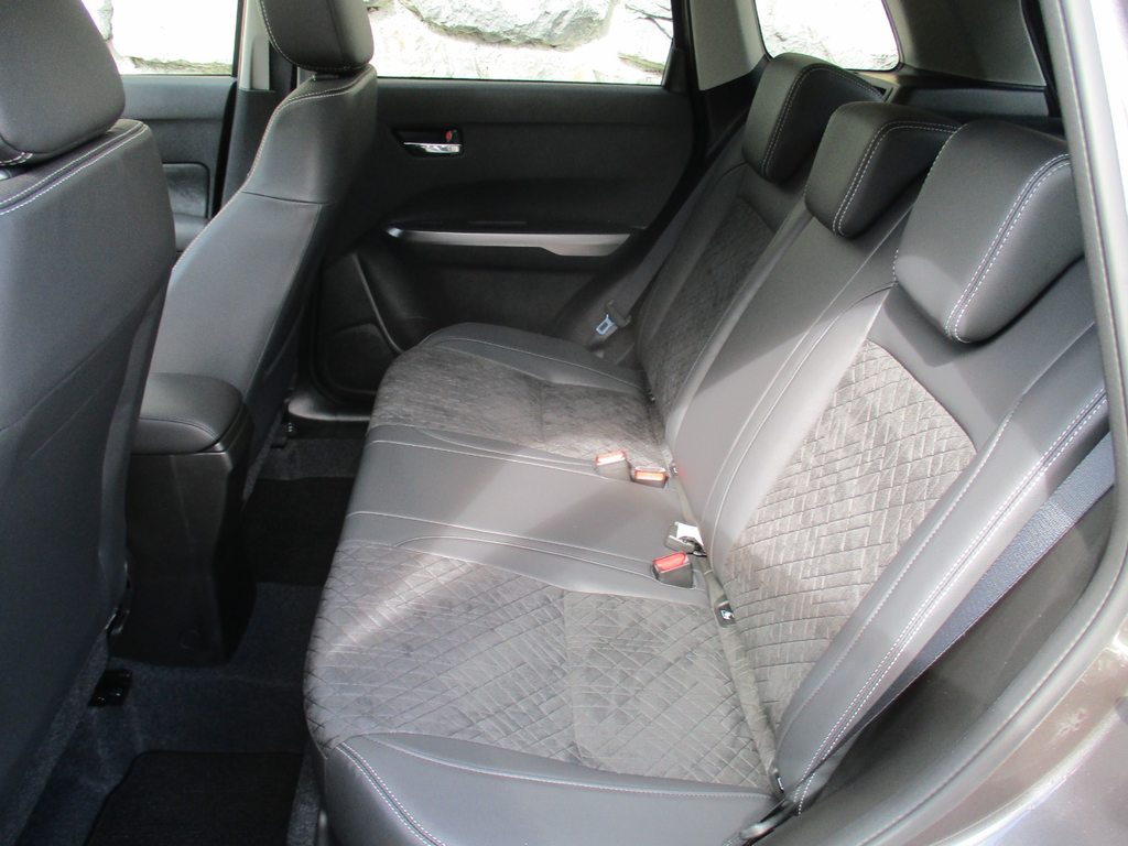 SUZUKI Vitara 1.4 T Compact Top Hybrid 4x4, Mild-Hybrid Benzin/Elektro, Neuwagen, Automat - 6