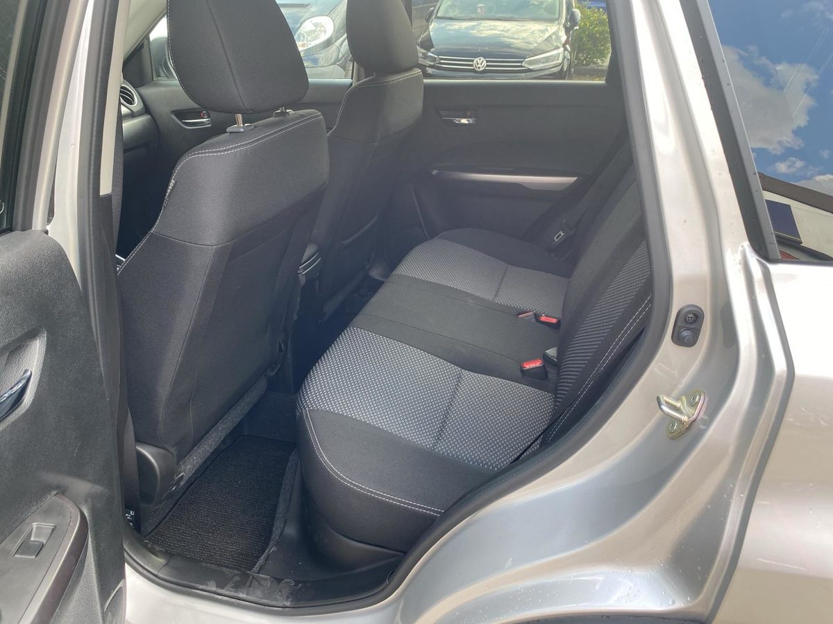 SUZUKI Vitara 1.5 Piz Sulai Hybrid 4x4, Voll-Hybrid Benzin/Elektro, Occasion / Gebraucht, Automat - 7