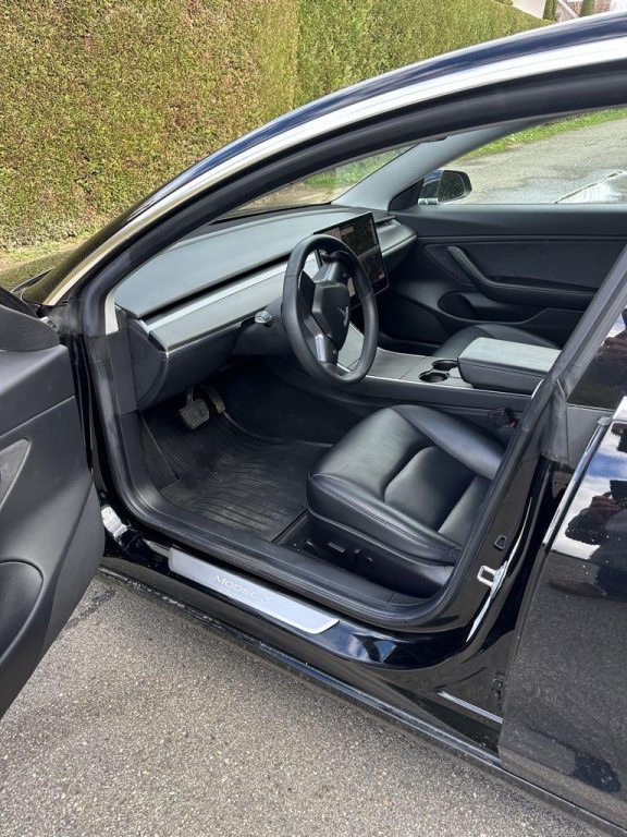 TESLA MODEL 3 Long, Electric, Second hand / Used, Automatic - 5