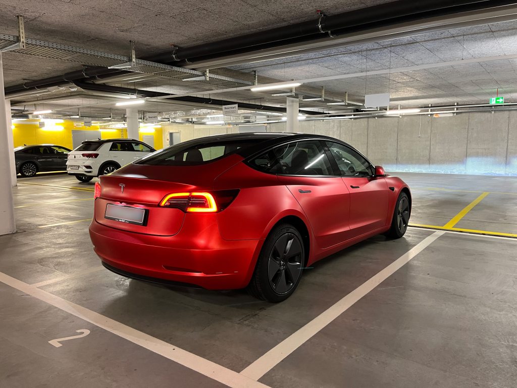 TESLA MODEL 3 Long Range D, Electric, Second hand / Used, Automatic - 2