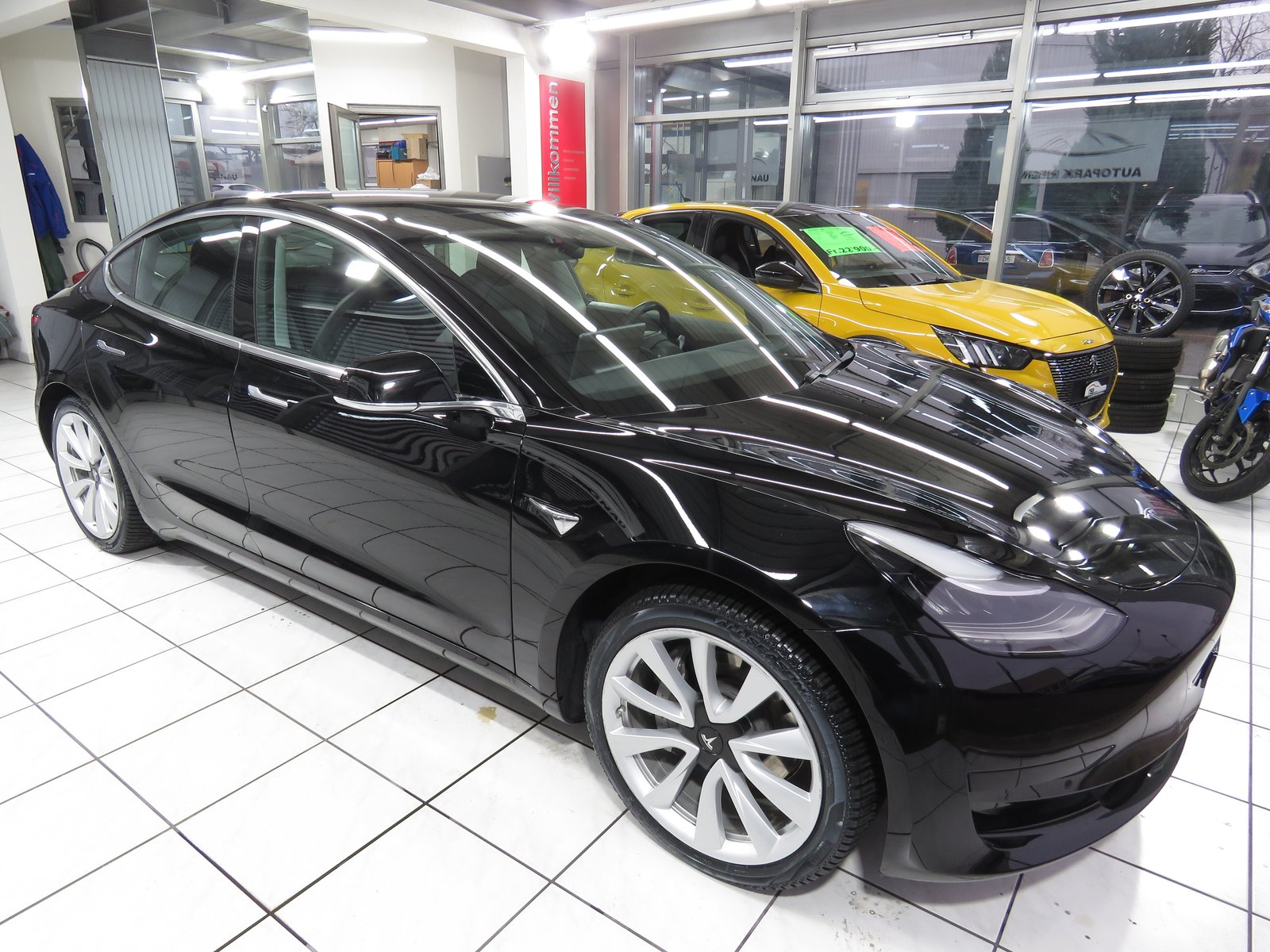 TESLA Model 3, Electric, Second hand / Used, Automatic - 3