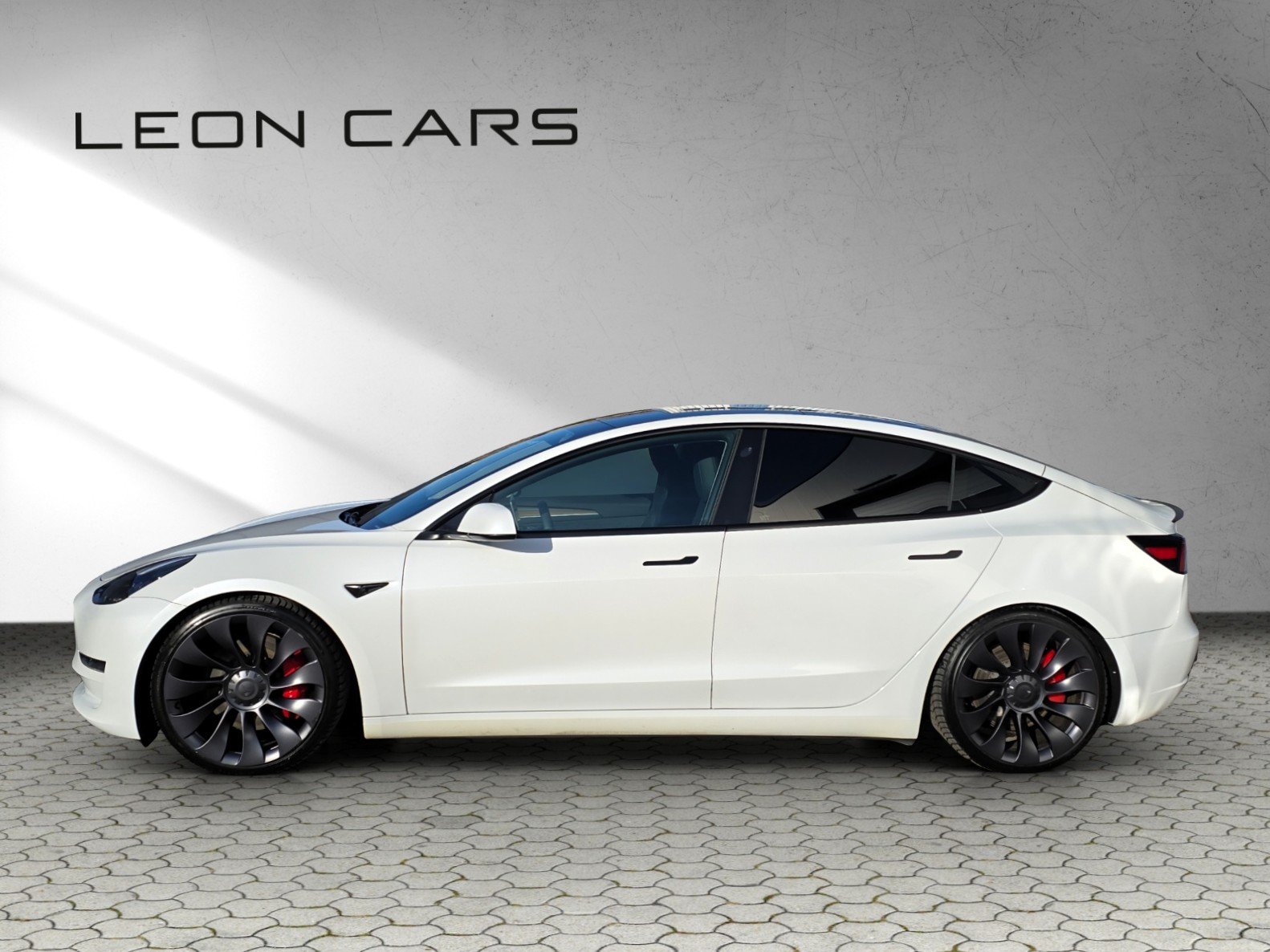 TESLA Model 3 Performance Dual Motor AWD 535 PS, Électrique, Occasion / Utilisé, Automatique - 5