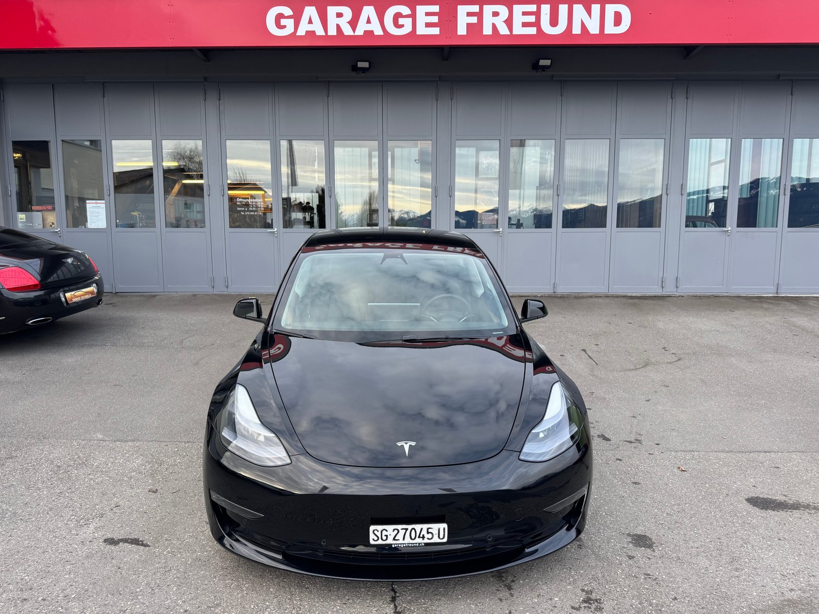 TESLA Model 3 Long Range Dual Motor AWD, Electric, Second hand / Used, Automatic - 5