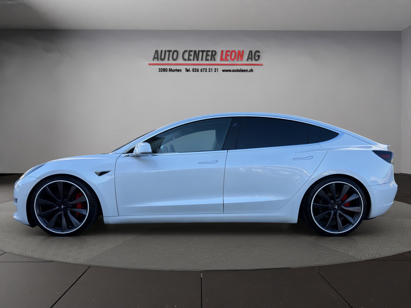 TESLA Model 3 Performance Dual Motor AWD, Électrique, Occasion / Utilisé, Automatique - 2