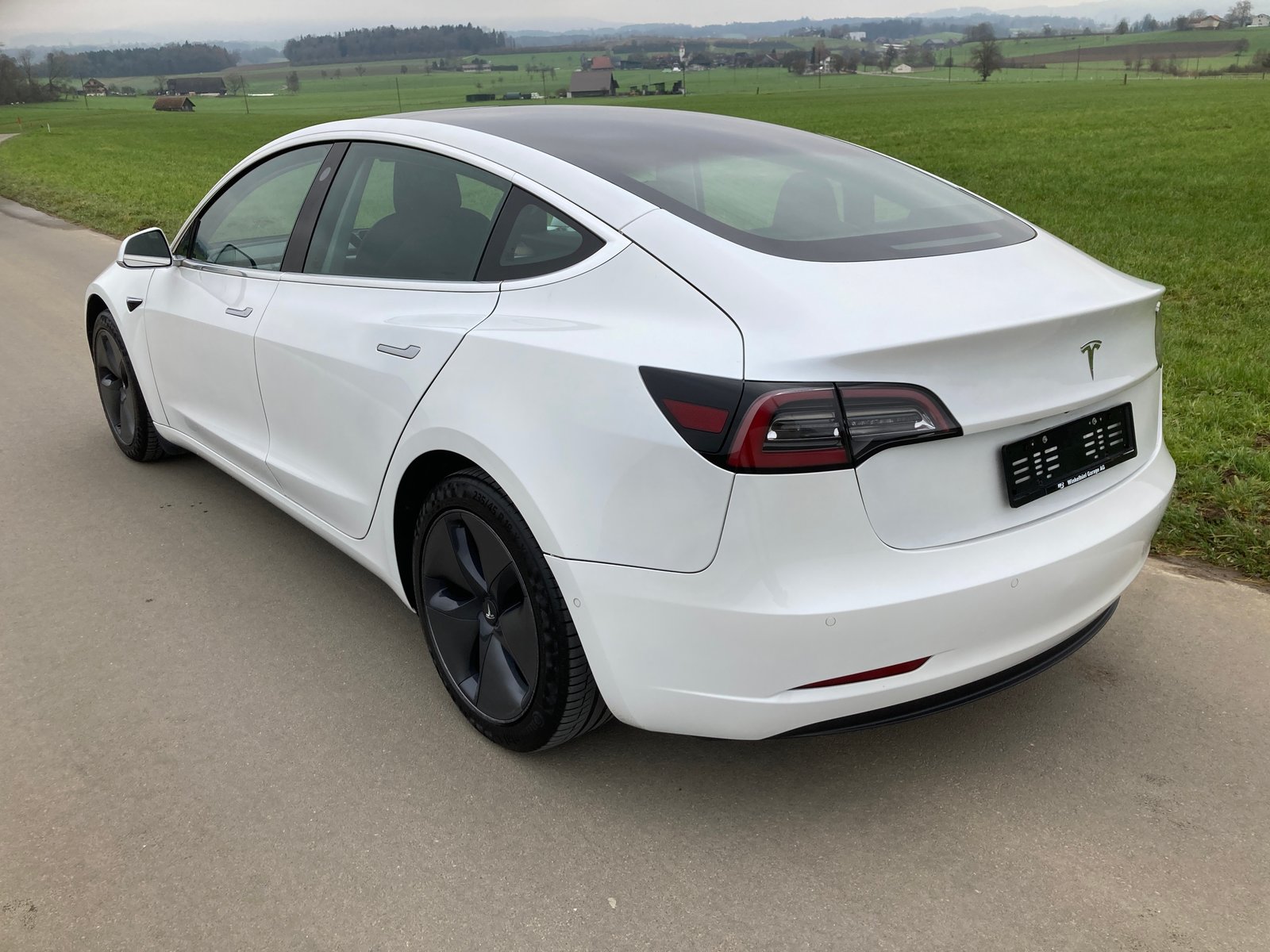 TESLA Model 3, Électrique, Occasion / Utilisé, Automatique - 4