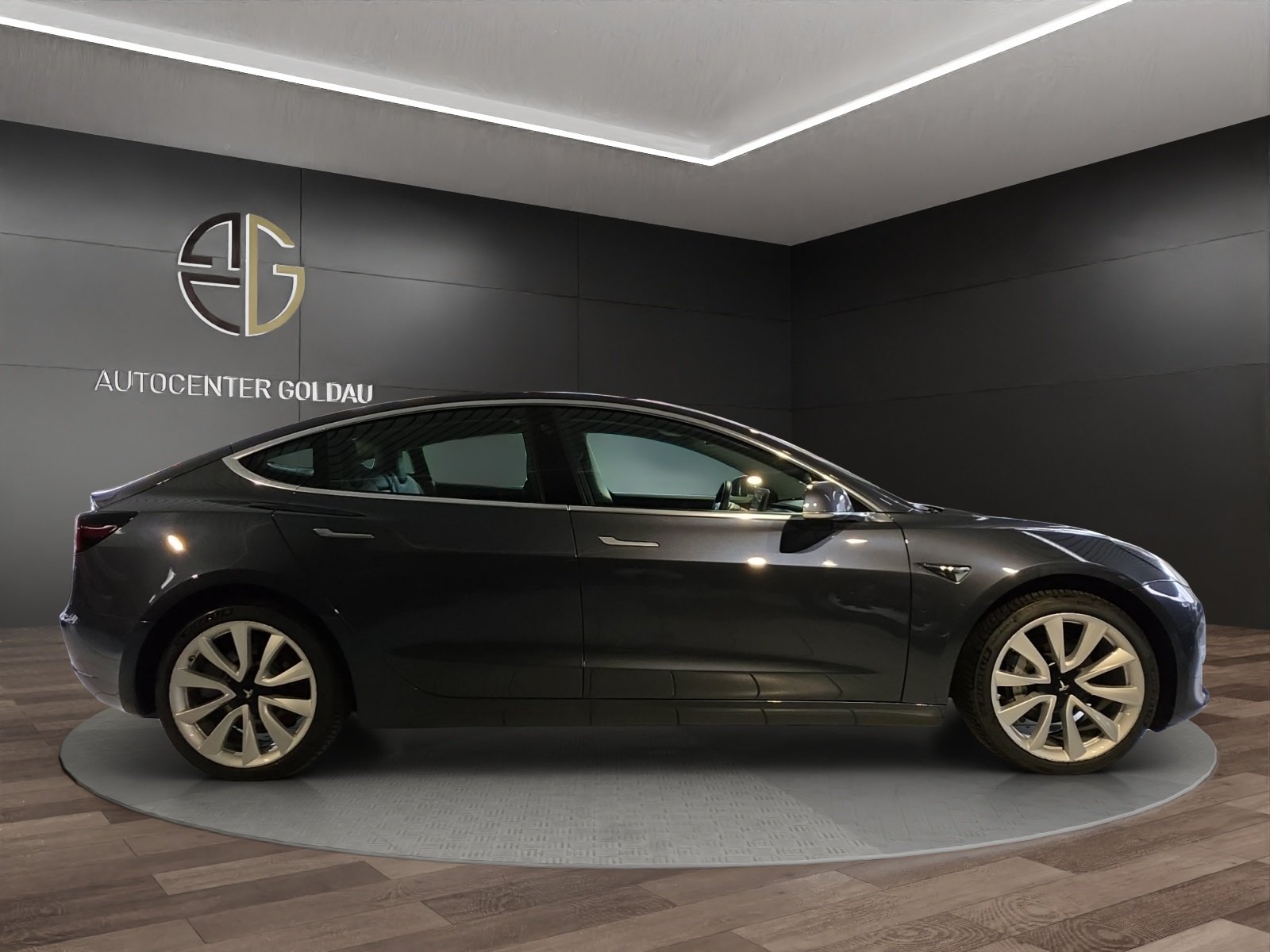 TESLA Model 3 Long Range Dual Motor AWD, Electric, Second hand / Used, Automatic - 5
