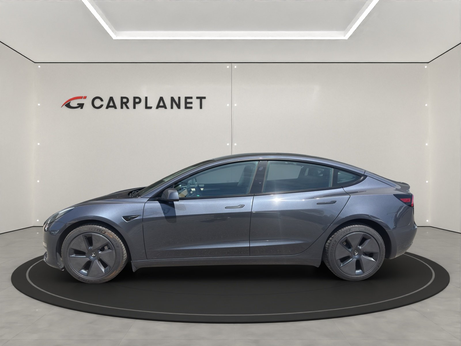 TESLA Model 3 Long Range D, Electric, Second hand / Used, Automatic - 4