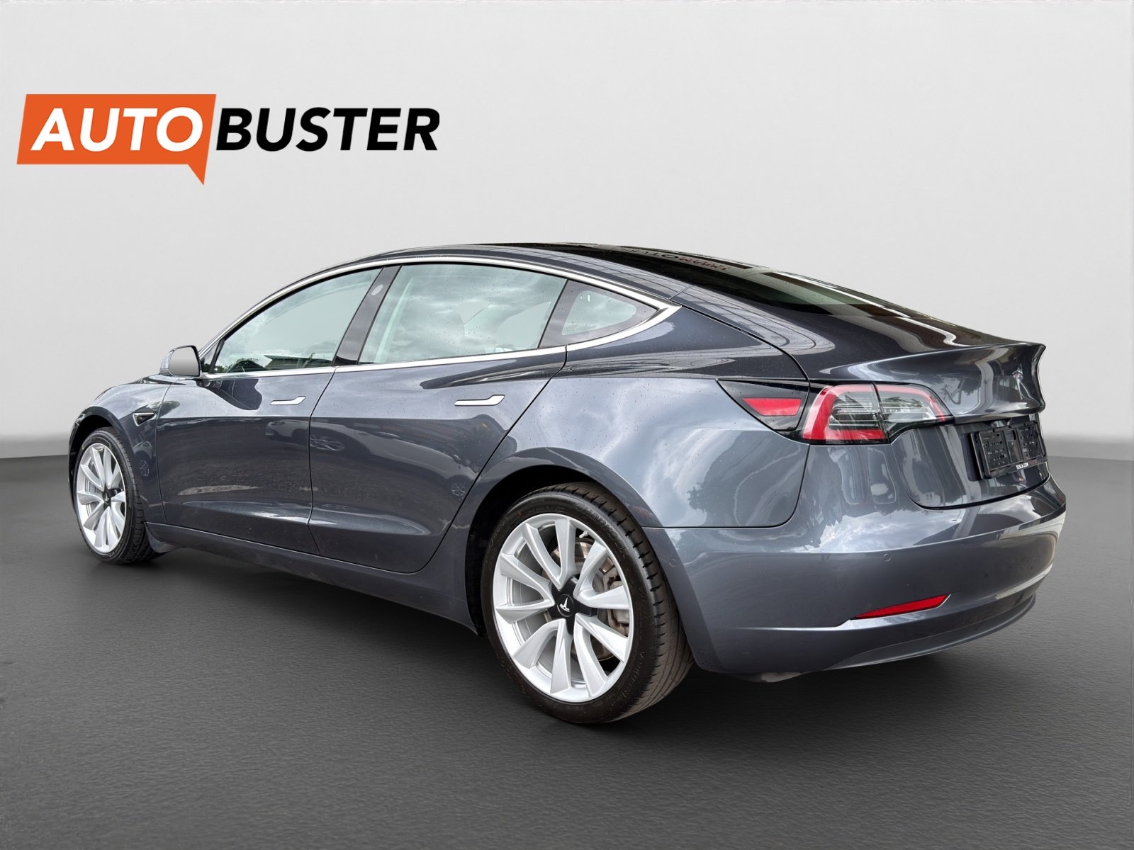 TESLA Model 3 Long Range Dual Motor AWD, Elektro, Occasion / Gebraucht, Automatik - 3