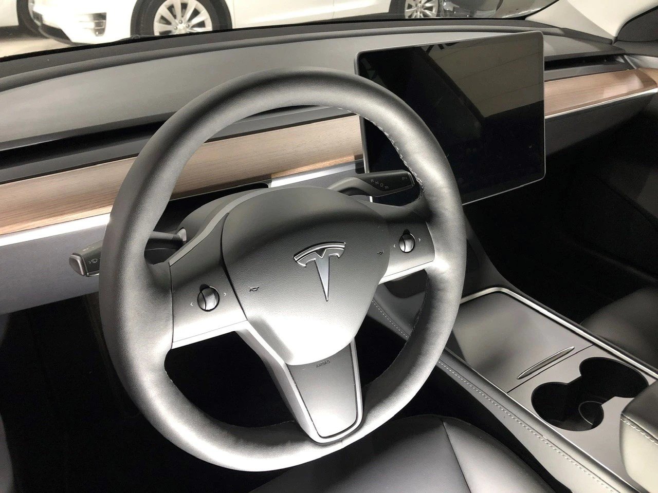 TESLA Model 3 RWD 2022 LFP Akku / AMD Ryzen / AP 3.0, Elektro, Occasion / Gebraucht, Automatik - 7
